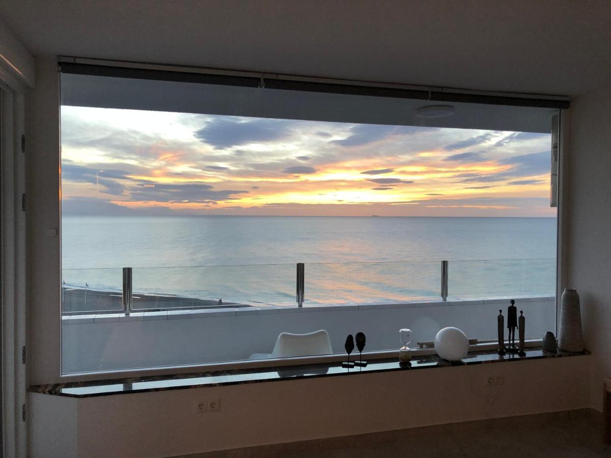 Magnifique Appartement Avec Une Incroyable Vue Sur Mer Torremolinos Dış mekan fotoğraf