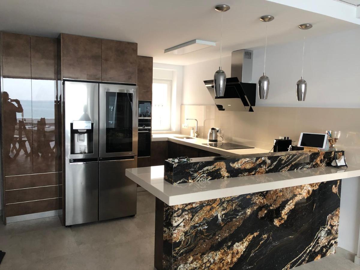 Magnifique Appartement Avec Une Incroyable Vue Sur Mer Torremolinos Dış mekan fotoğraf