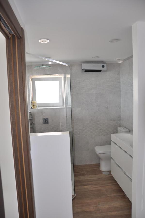 Magnifique Appartement Avec Une Incroyable Vue Sur Mer Torremolinos Dış mekan fotoğraf