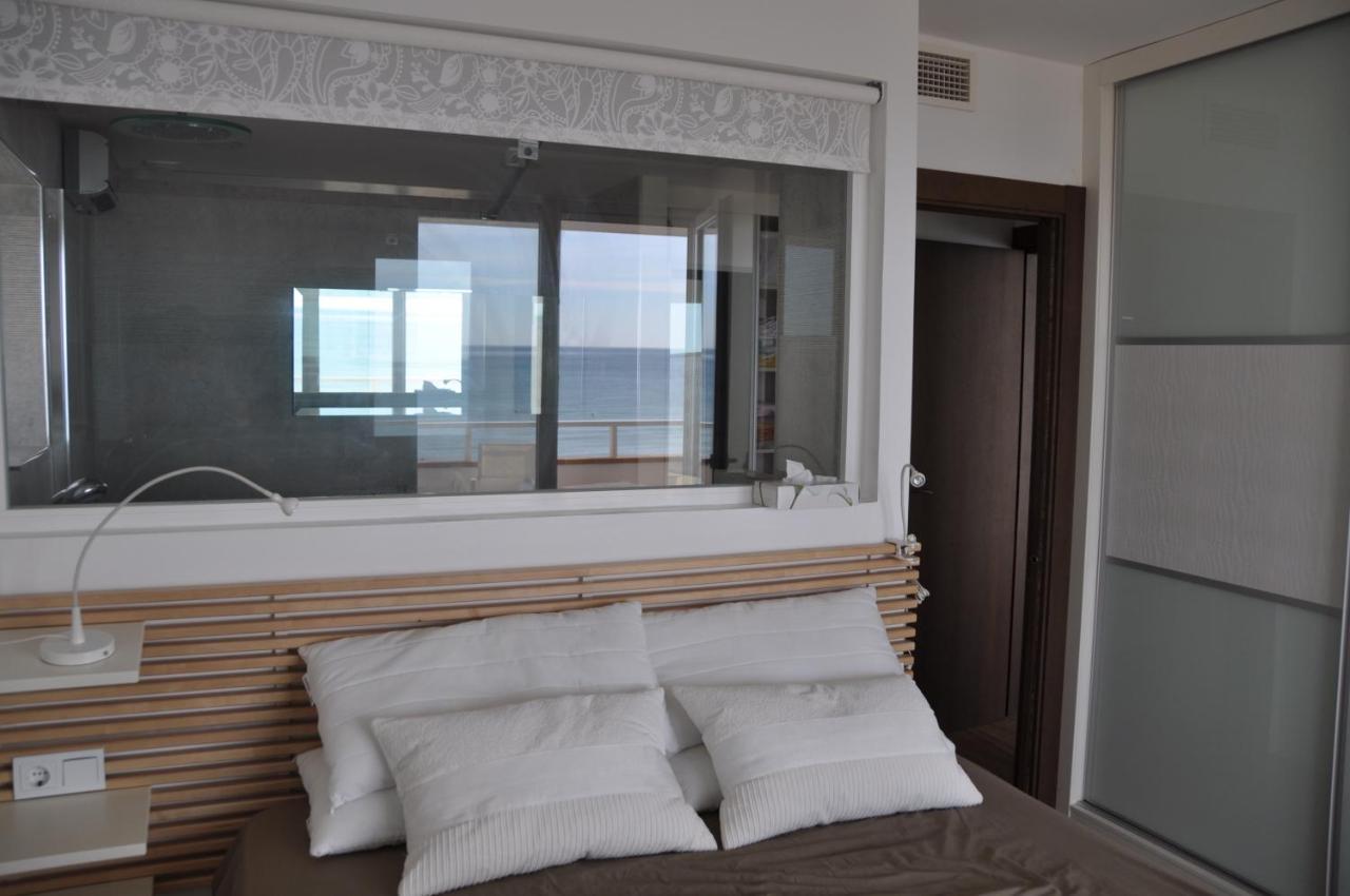 Magnifique Appartement Avec Une Incroyable Vue Sur Mer Torremolinos Dış mekan fotoğraf