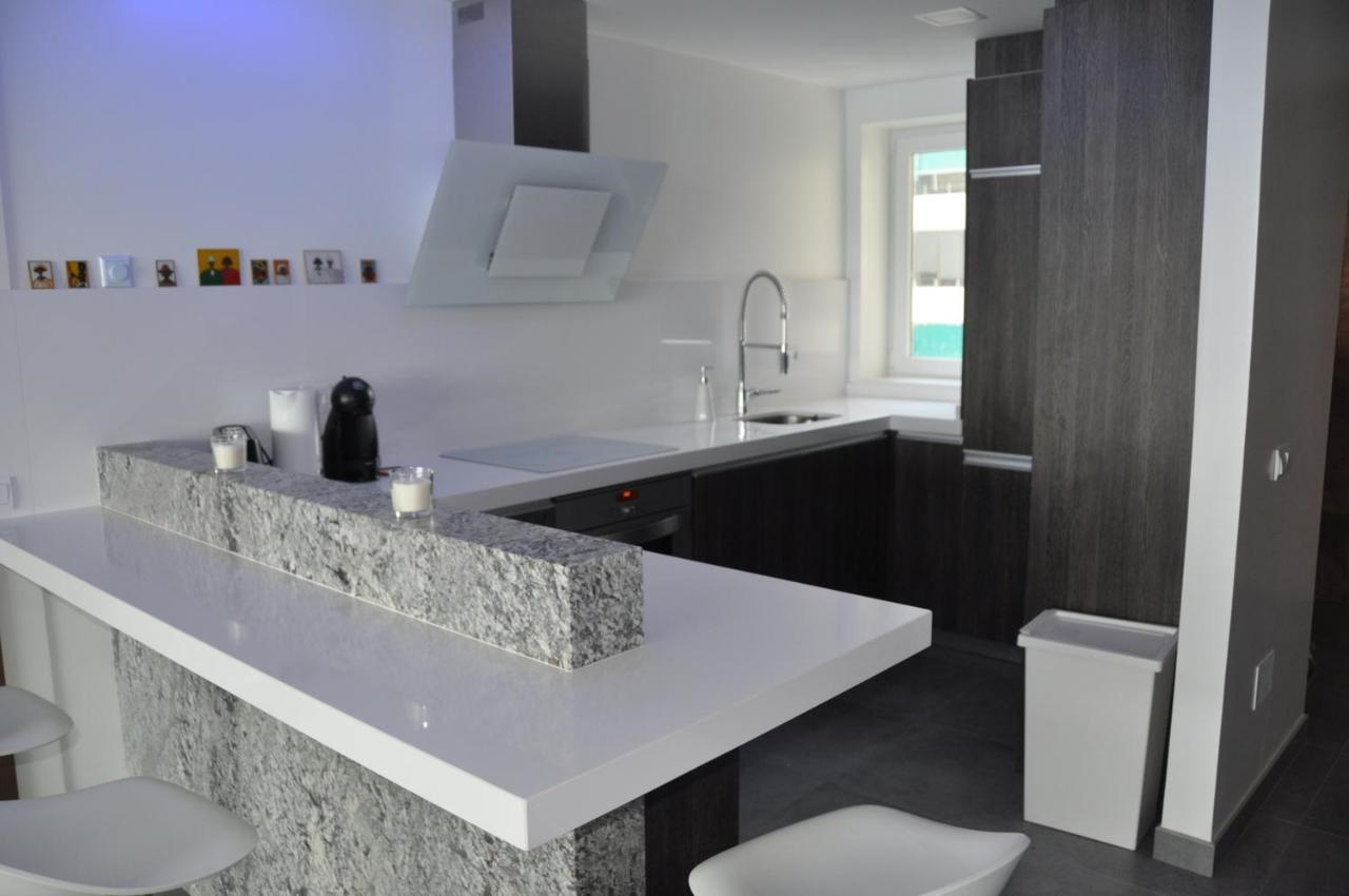 Magnifique Appartement Avec Une Incroyable Vue Sur Mer Torremolinos Dış mekan fotoğraf